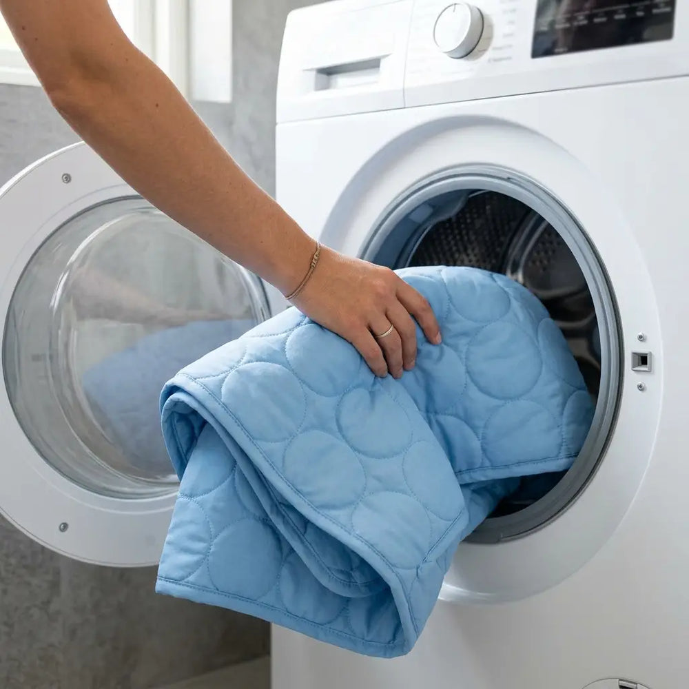 8. Lavable en machine. Fait pour tenir plusieurs étés.